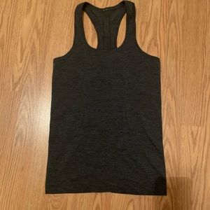 Lululemon swiftly tech tank 4